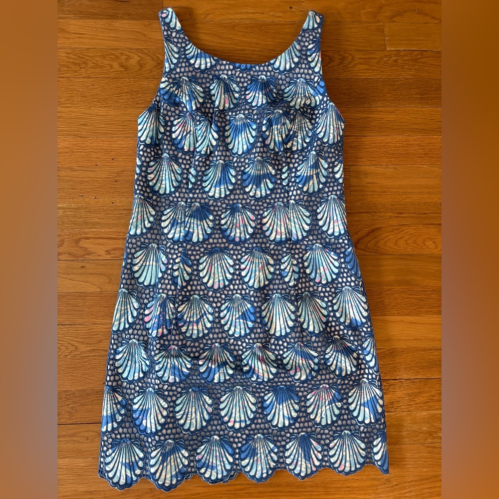 Lilly Pulitzer 6 shift Blue and White Shell Pattern Dress nwt aralyn shift